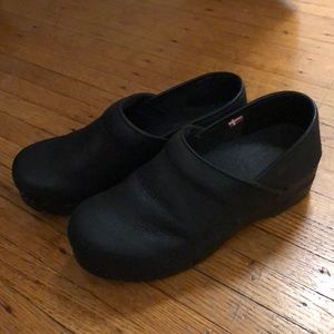 Sanita Clogs